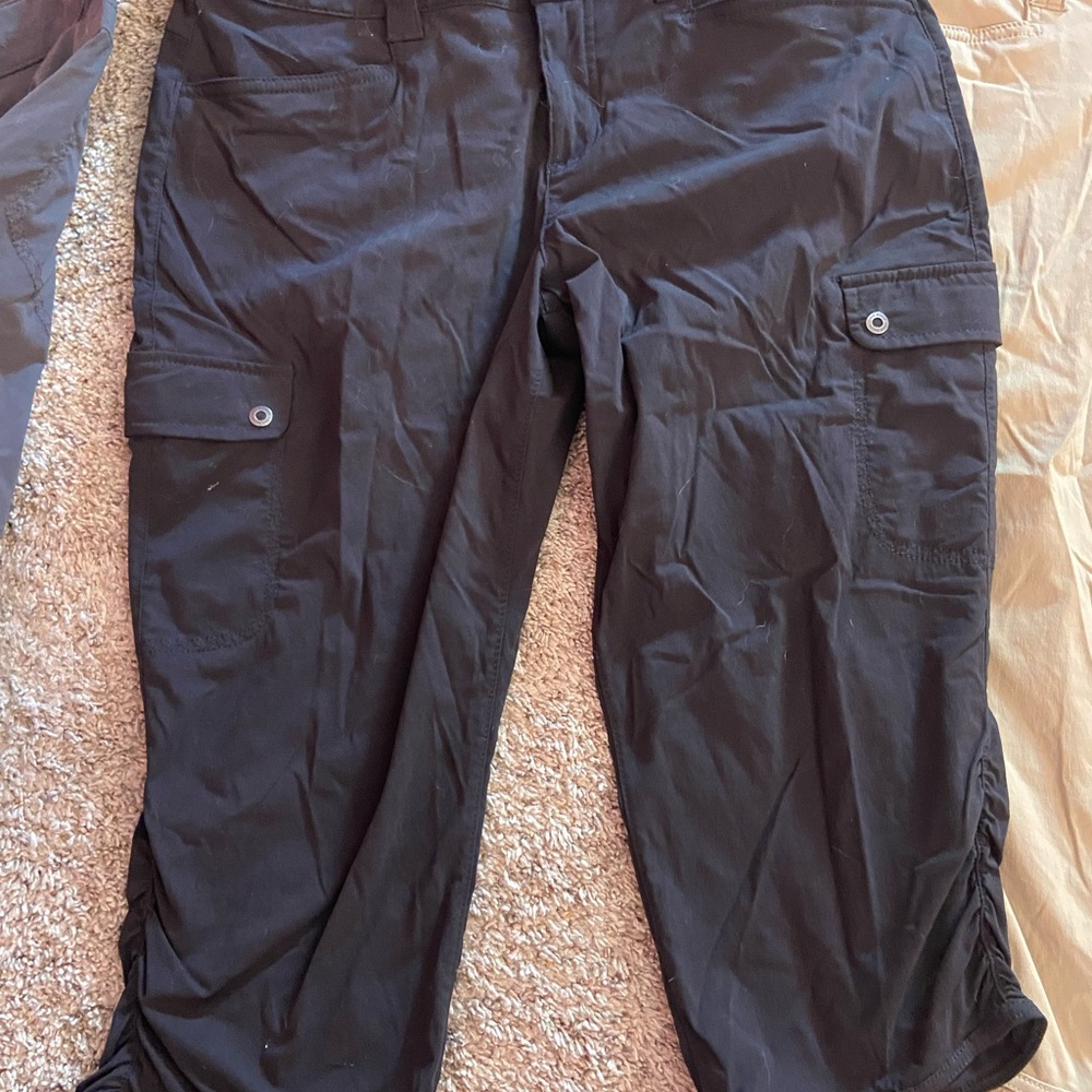 Eddie Bauer Women's Cargo Capri bundle (2) - Picture 4 of 5